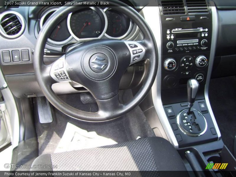 Silky Silver Metallic / Black 2007 Suzuki Grand Vitara XSport
