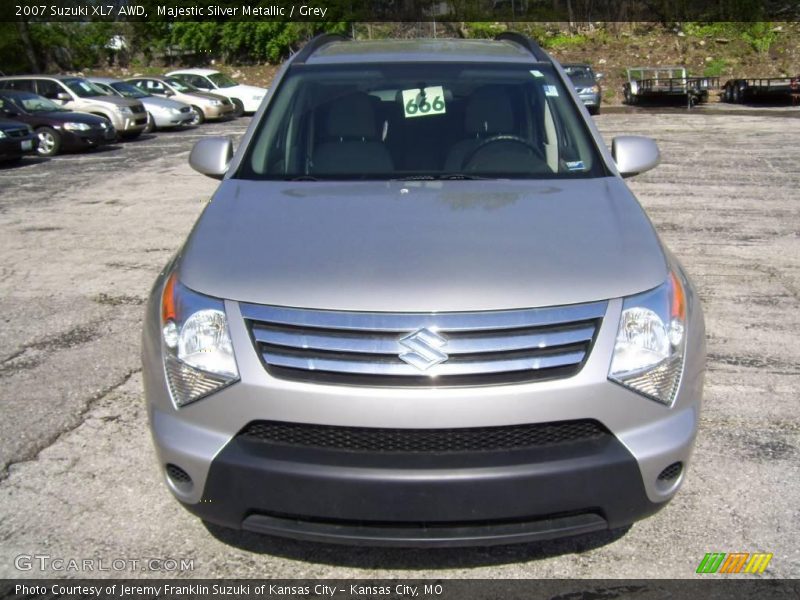 Majestic Silver Metallic / Grey 2007 Suzuki XL7 AWD