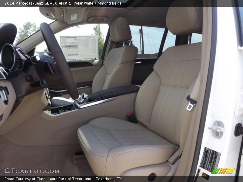 Front Seat of 2014 GL 450 4Matic