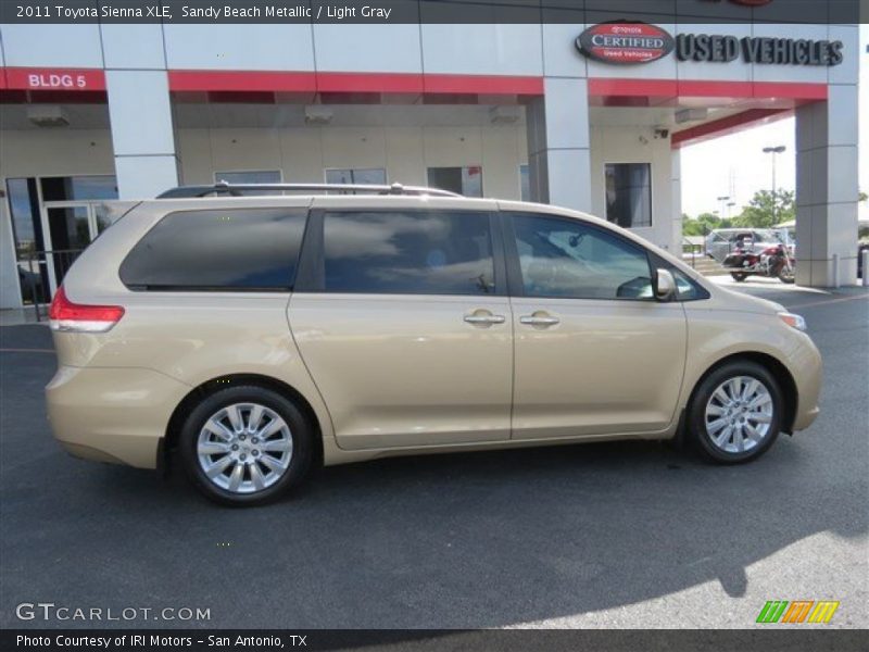 Sandy Beach Metallic / Light Gray 2011 Toyota Sienna XLE