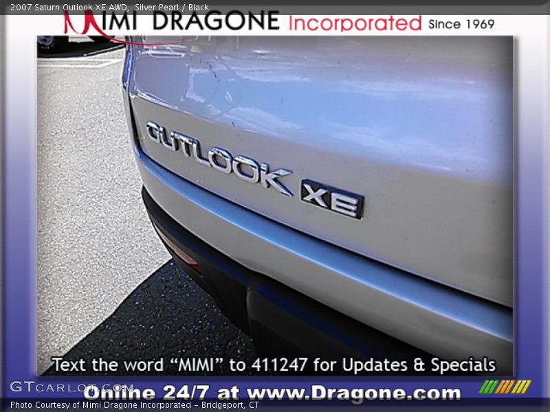 Silver Pearl / Black 2007 Saturn Outlook XE AWD
