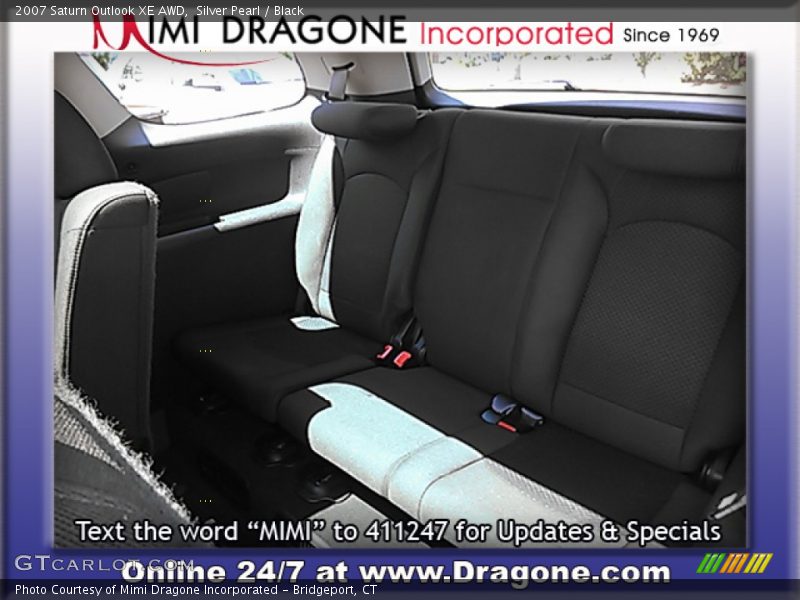 Silver Pearl / Black 2007 Saturn Outlook XE AWD