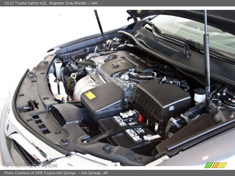 Magnetic Gray Metallic / Ash 2012 Toyota Camry XLE