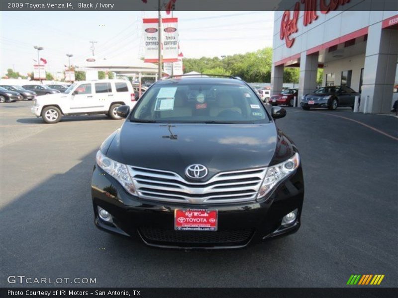 Black / Ivory 2009 Toyota Venza I4