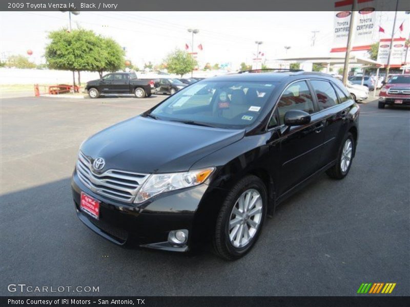 Black / Ivory 2009 Toyota Venza I4