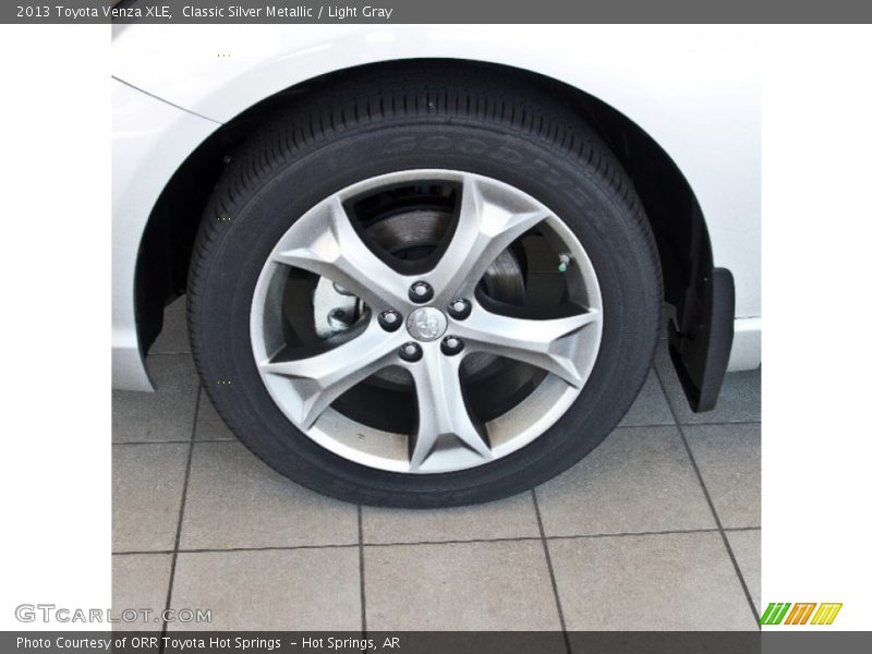 Classic Silver Metallic / Light Gray 2013 Toyota Venza XLE