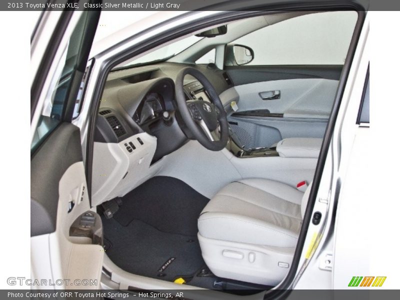 Classic Silver Metallic / Light Gray 2013 Toyota Venza XLE