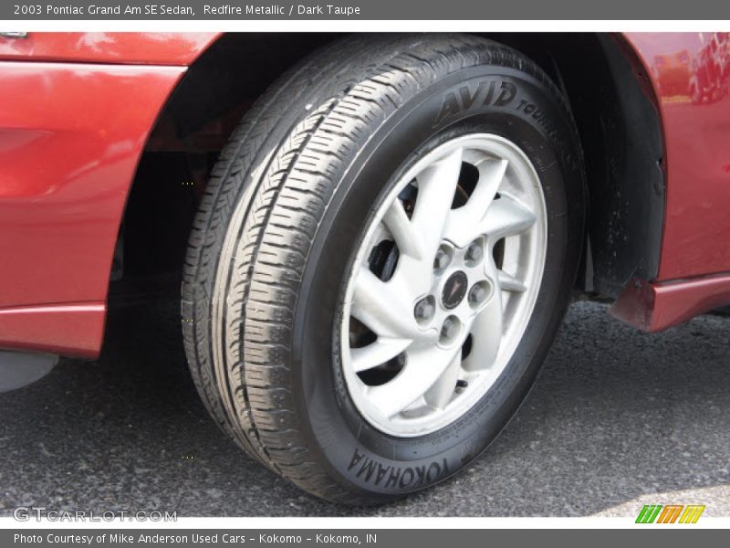 Redfire Metallic / Dark Taupe 2003 Pontiac Grand Am SE Sedan