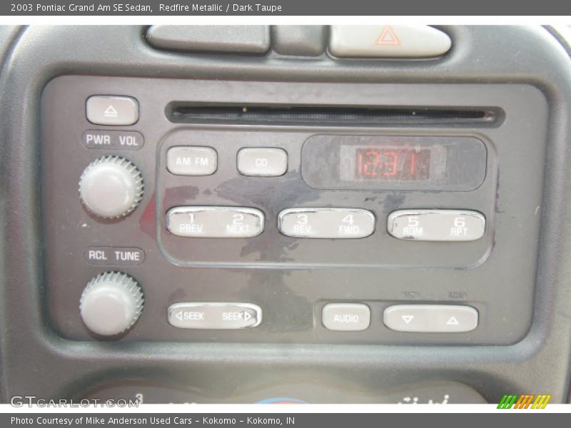 Redfire Metallic / Dark Taupe 2003 Pontiac Grand Am SE Sedan