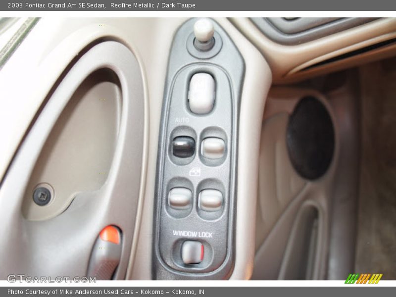 Redfire Metallic / Dark Taupe 2003 Pontiac Grand Am SE Sedan