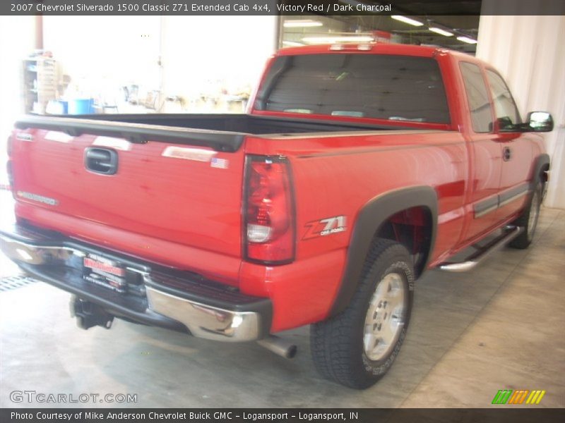 Victory Red / Dark Charcoal 2007 Chevrolet Silverado 1500 Classic Z71 Extended Cab 4x4