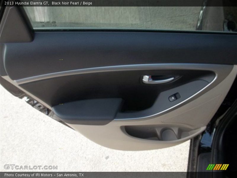Black Noir Pearl / Beige 2013 Hyundai Elantra GT