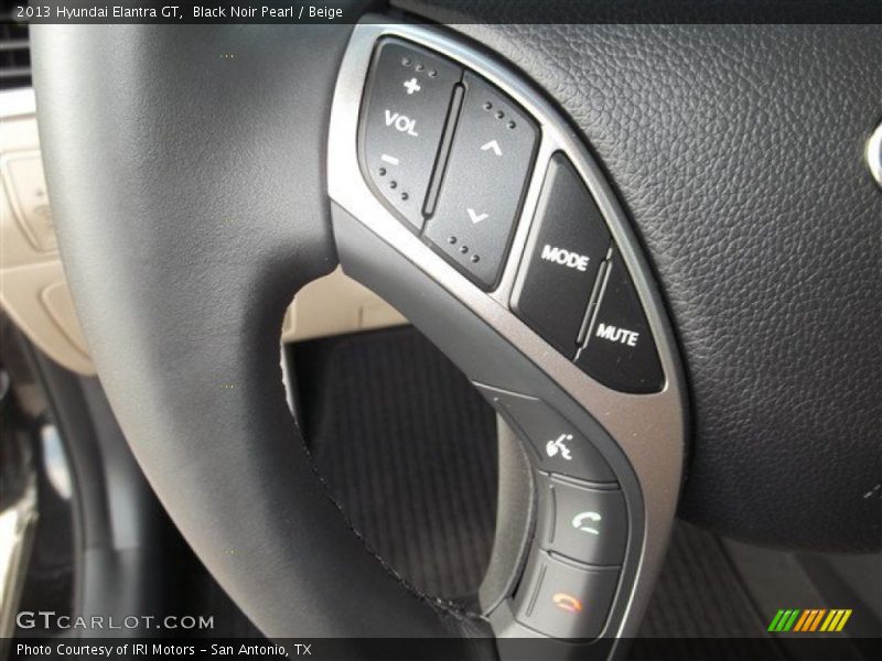 Black Noir Pearl / Beige 2013 Hyundai Elantra GT