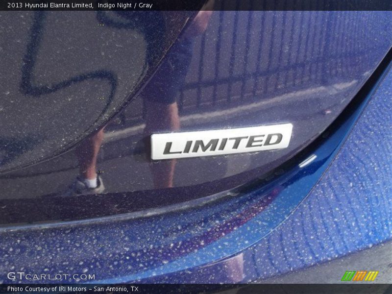 Indigo Night / Gray 2013 Hyundai Elantra Limited