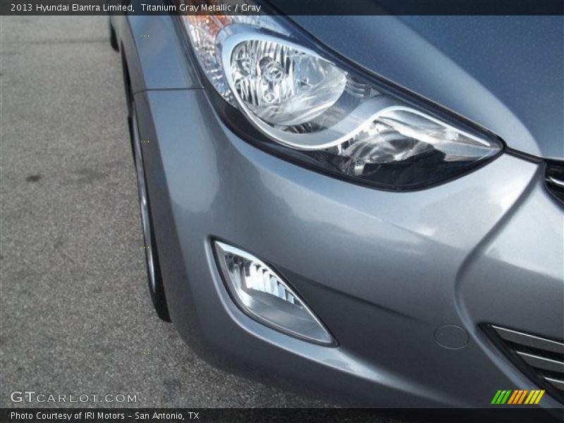 Titanium Gray Metallic / Gray 2013 Hyundai Elantra Limited