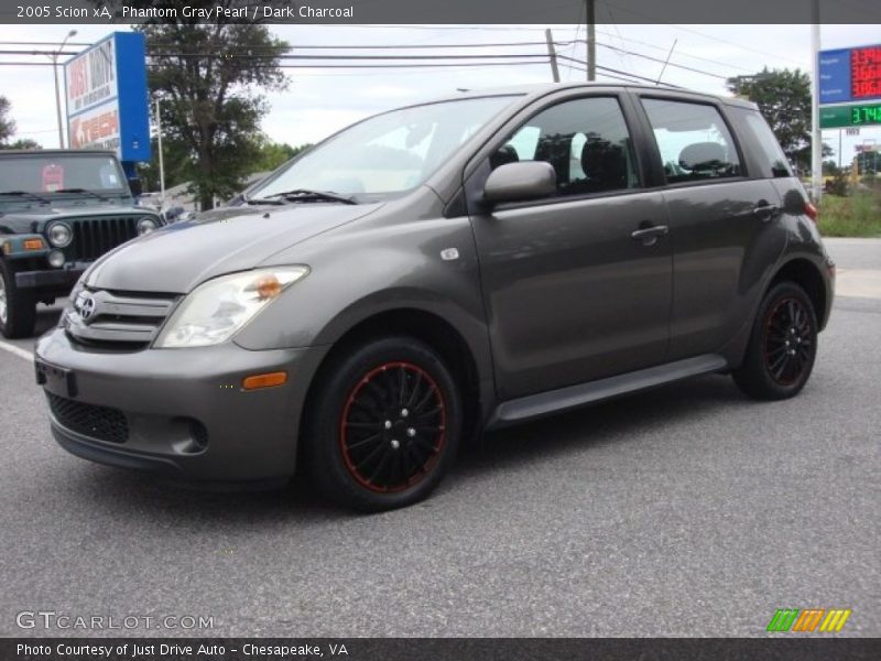 Phantom Gray Pearl / Dark Charcoal 2005 Scion xA