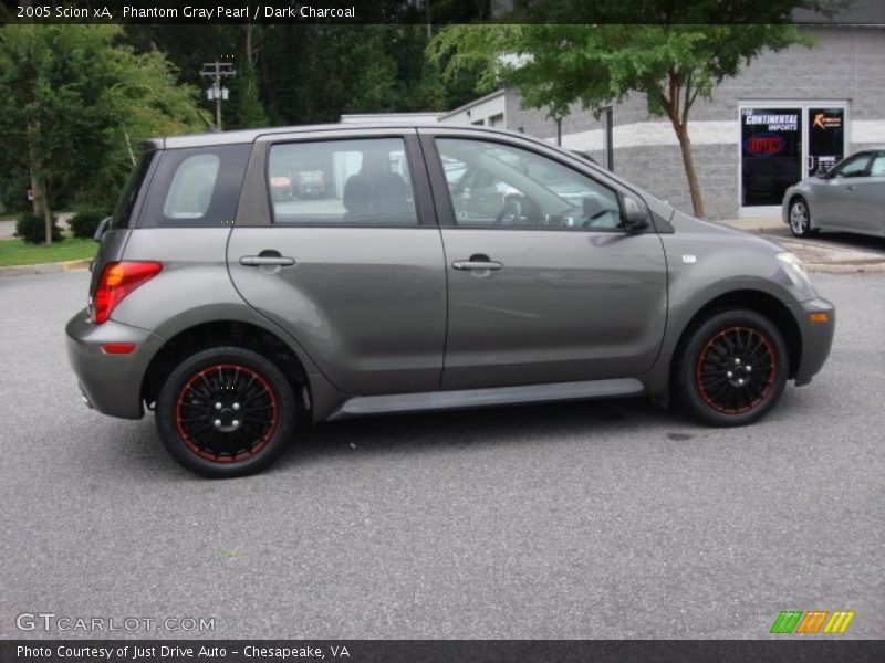 Phantom Gray Pearl / Dark Charcoal 2005 Scion xA
