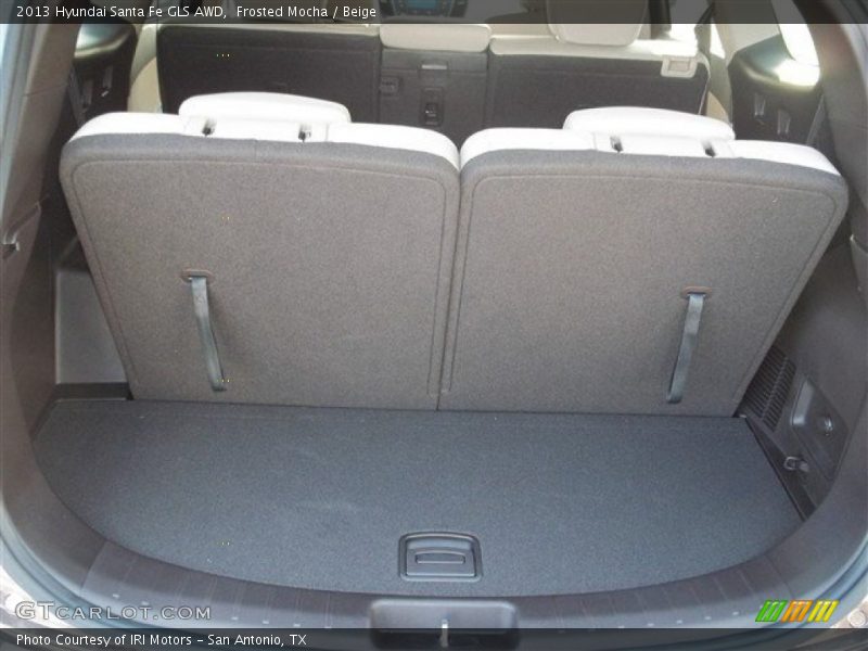  2013 Santa Fe GLS AWD Trunk