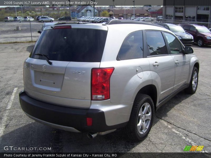 Majestic Silver Metallic / Grey 2008 Suzuki XL7 Luxury AWD