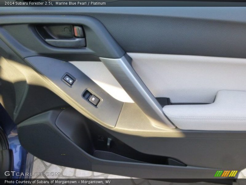 Marine Blue Pearl / Platinum 2014 Subaru Forester 2.5i
