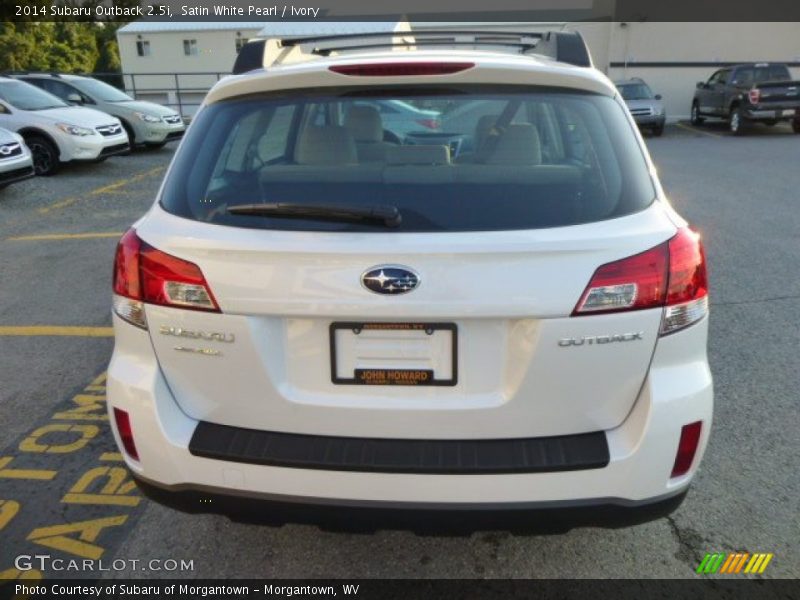 Satin White Pearl / Ivory 2014 Subaru Outback 2.5i