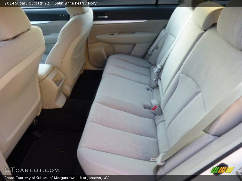 Satin White Pearl / Ivory 2014 Subaru Outback 2.5i