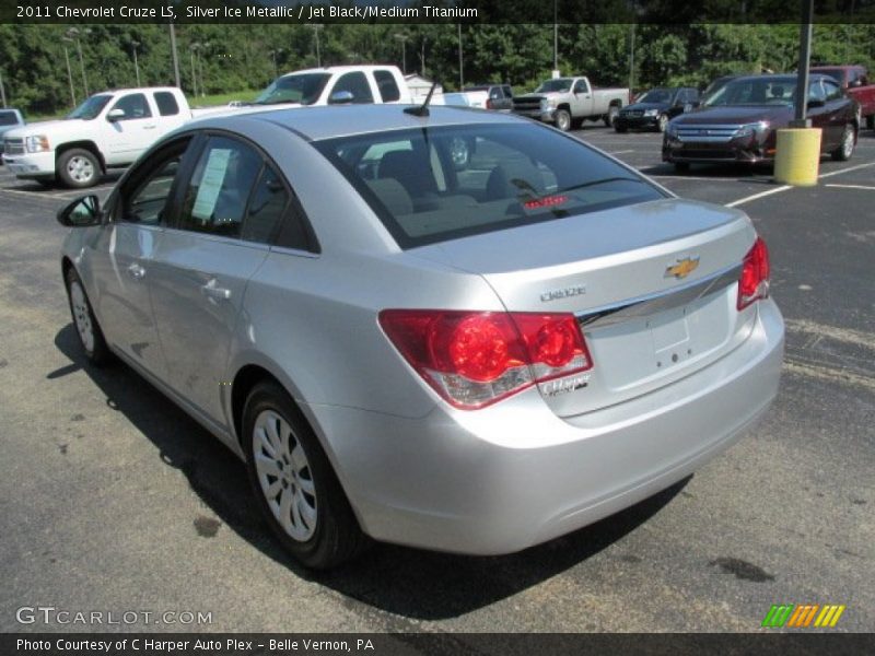 Silver Ice Metallic / Jet Black/Medium Titanium 2011 Chevrolet Cruze LS