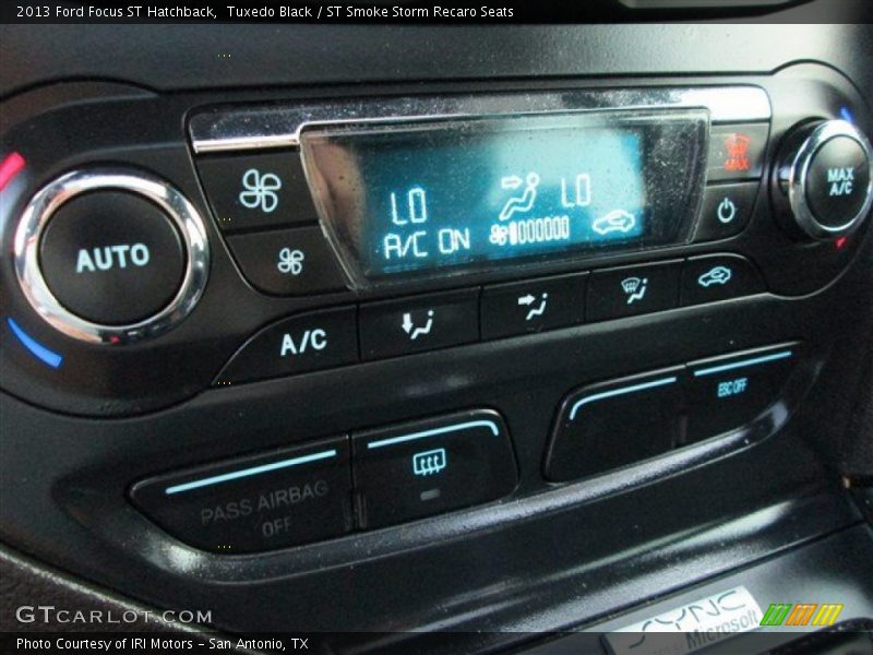 Tuxedo Black / ST Smoke Storm Recaro Seats 2013 Ford Focus ST Hatchback