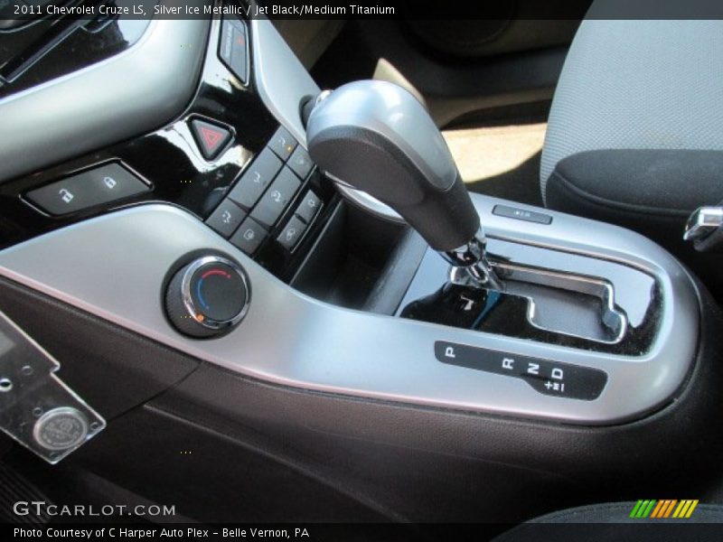 Silver Ice Metallic / Jet Black/Medium Titanium 2011 Chevrolet Cruze LS