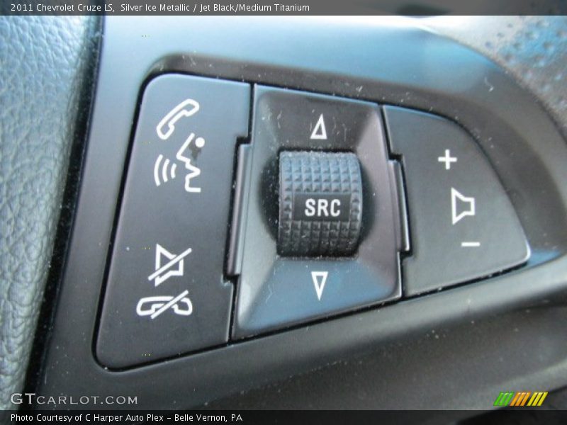 Silver Ice Metallic / Jet Black/Medium Titanium 2011 Chevrolet Cruze LS