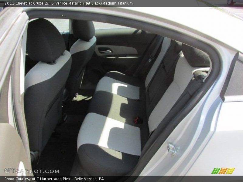 Silver Ice Metallic / Jet Black/Medium Titanium 2011 Chevrolet Cruze LS