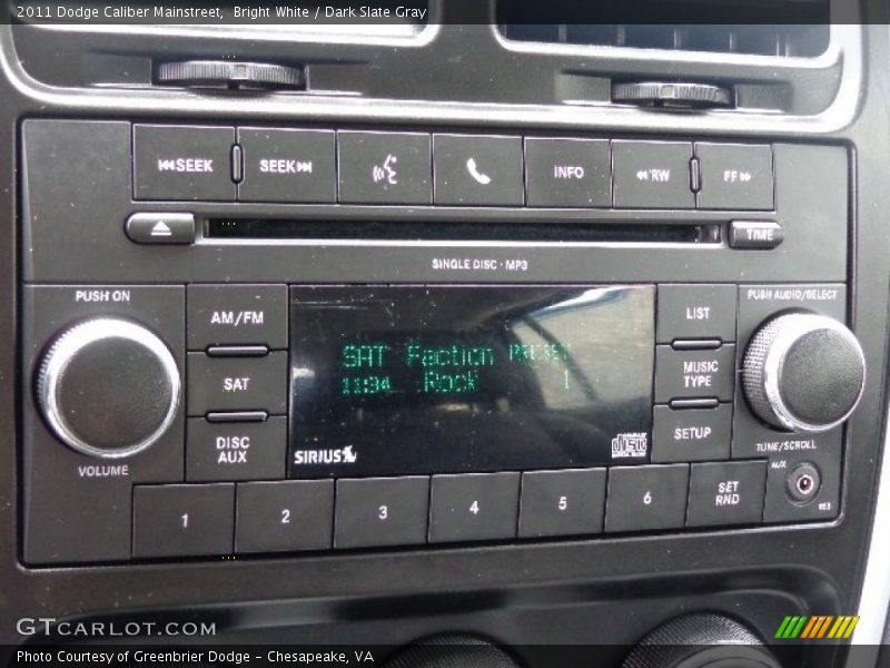 Bright White / Dark Slate Gray 2011 Dodge Caliber Mainstreet