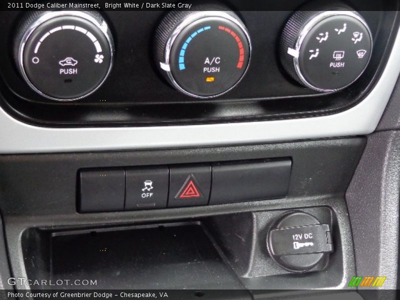 Bright White / Dark Slate Gray 2011 Dodge Caliber Mainstreet