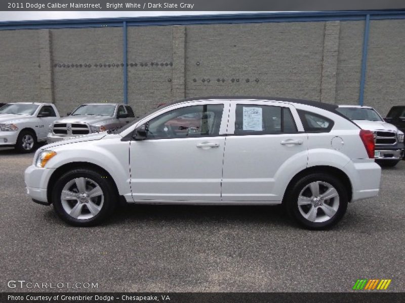 Bright White / Dark Slate Gray 2011 Dodge Caliber Mainstreet