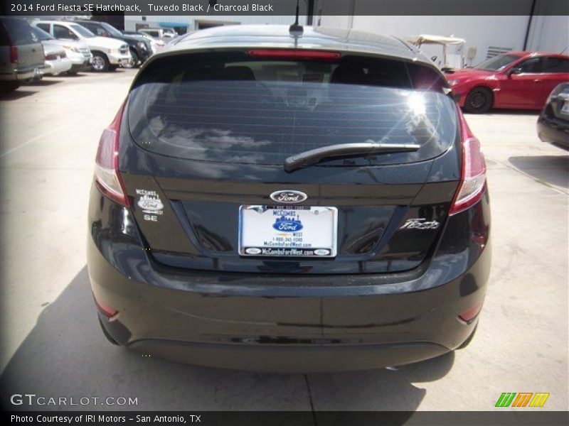 Tuxedo Black / Charcoal Black 2014 Ford Fiesta SE Hatchback