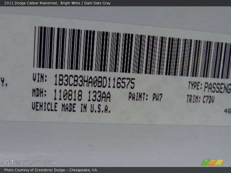 Bright White / Dark Slate Gray 2011 Dodge Caliber Mainstreet