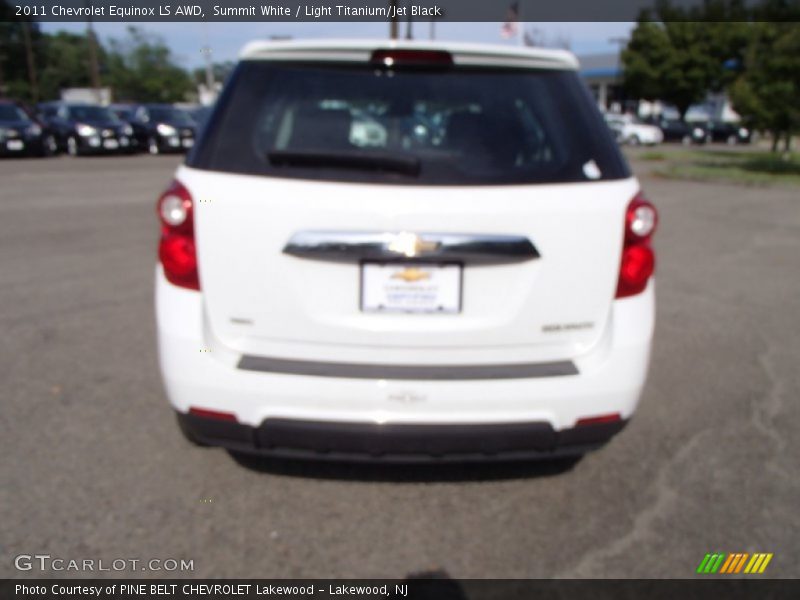 Summit White / Light Titanium/Jet Black 2011 Chevrolet Equinox LS AWD