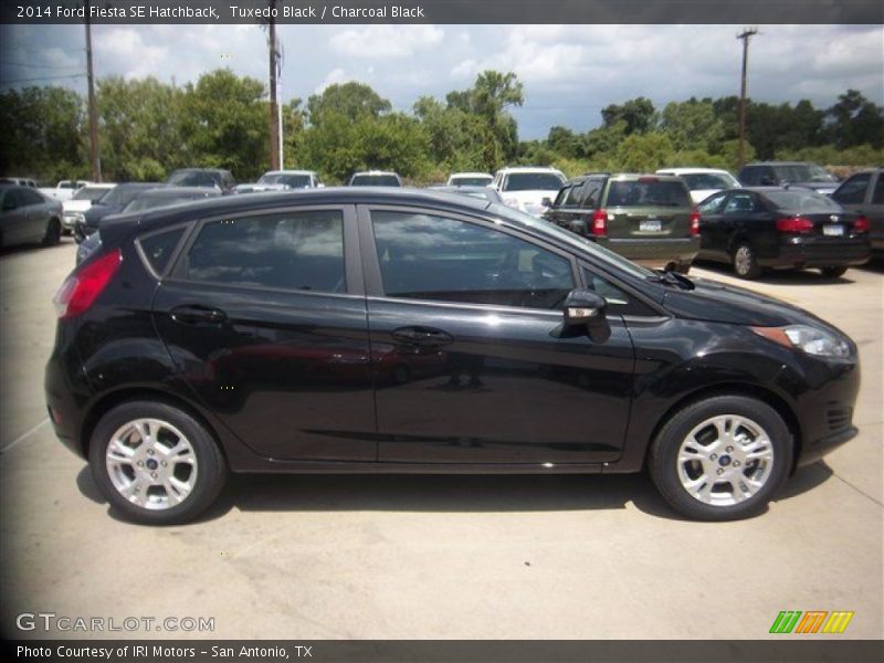  2014 Fiesta SE Hatchback Tuxedo Black