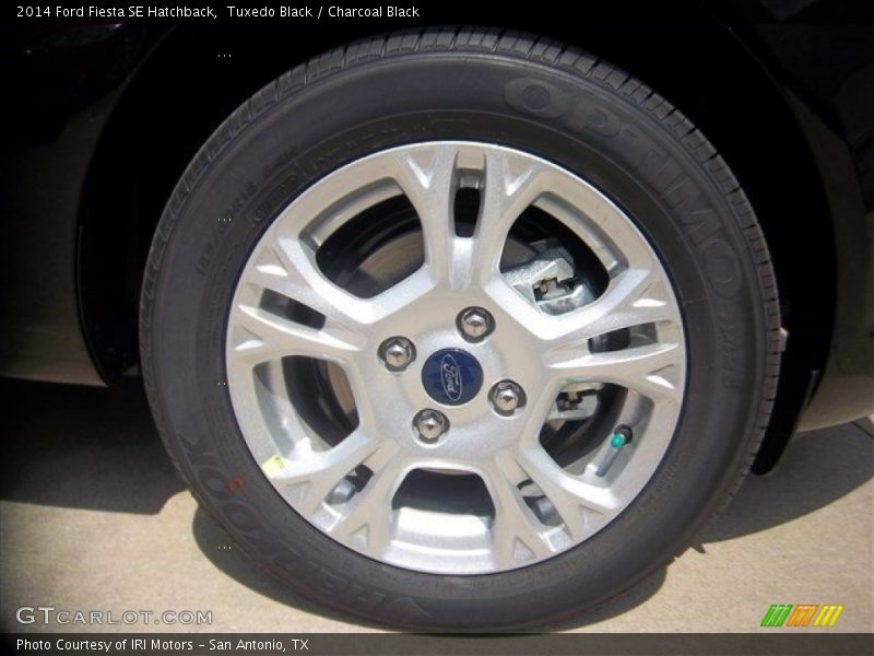 Tuxedo Black / Charcoal Black 2014 Ford Fiesta SE Hatchback