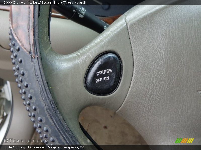 Bright White / Neutral 2000 Chevrolet Malibu LS Sedan
