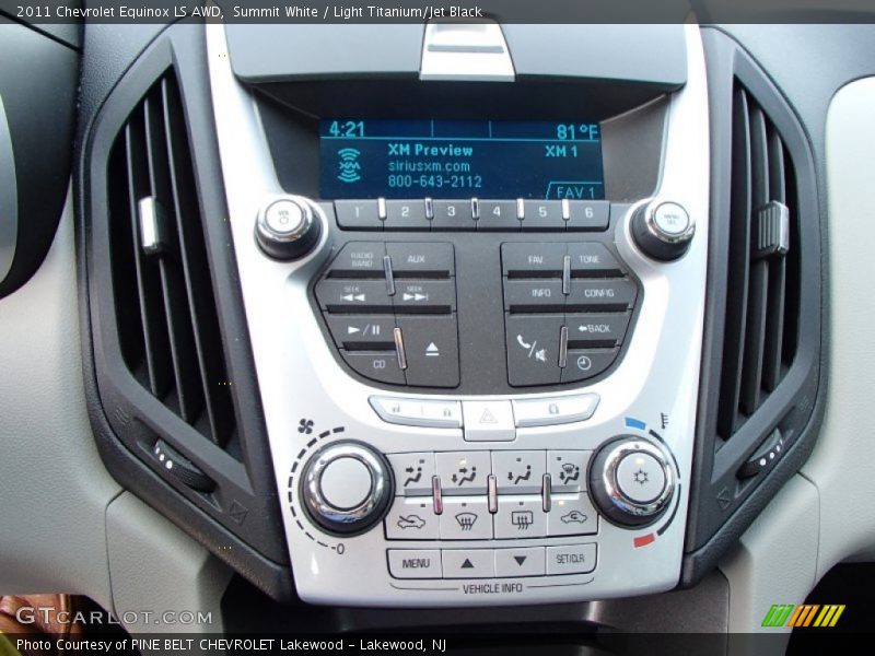Summit White / Light Titanium/Jet Black 2011 Chevrolet Equinox LS AWD