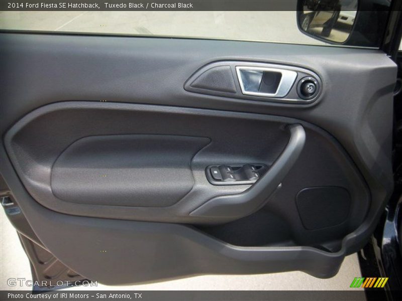 Tuxedo Black / Charcoal Black 2014 Ford Fiesta SE Hatchback