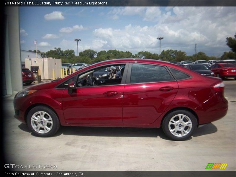Ruby Red / Medium Light Stone 2014 Ford Fiesta SE Sedan