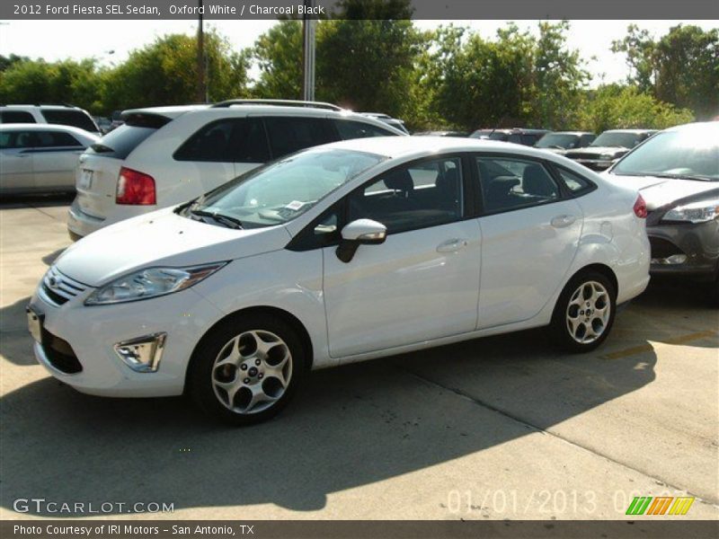 Oxford White / Charcoal Black 2012 Ford Fiesta SEL Sedan