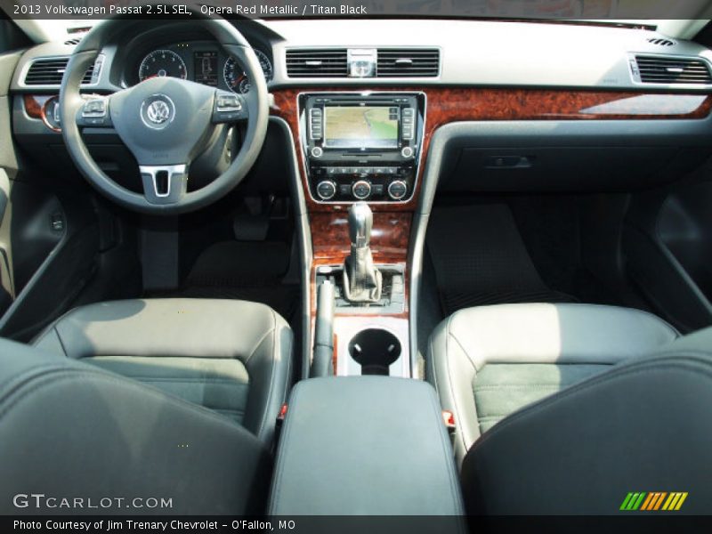Opera Red Metallic / Titan Black 2013 Volkswagen Passat 2.5L SEL