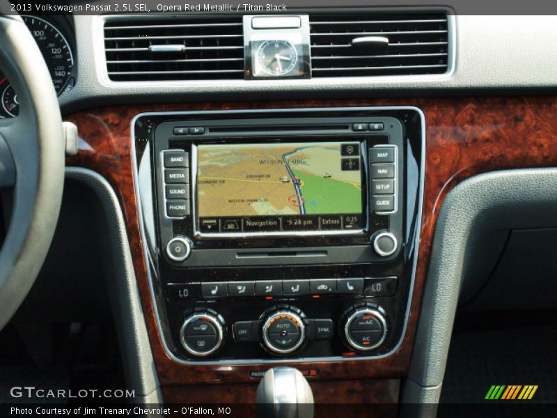 Opera Red Metallic / Titan Black 2013 Volkswagen Passat 2.5L SEL