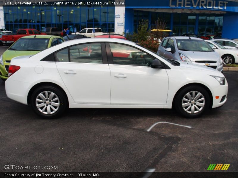 Summit White / Jet Black/Medium Titanium 2011 Chevrolet Cruze LS
