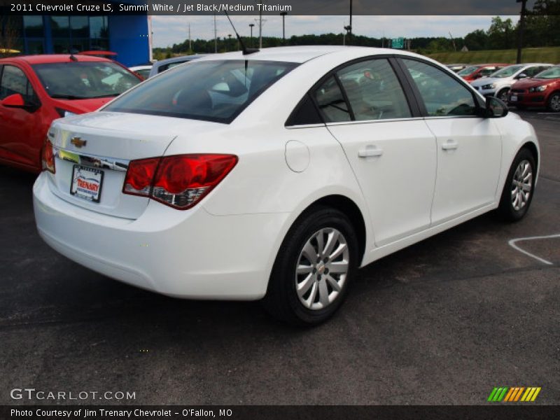 Summit White / Jet Black/Medium Titanium 2011 Chevrolet Cruze LS
