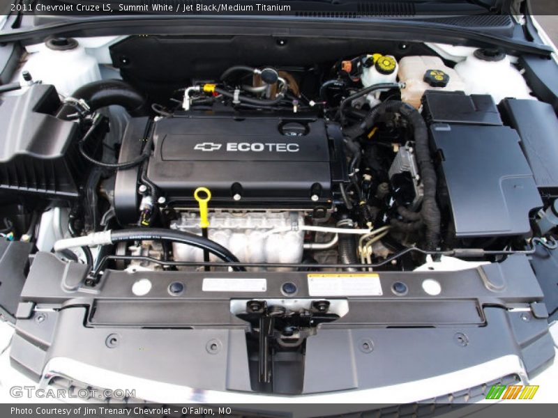 Summit White / Jet Black/Medium Titanium 2011 Chevrolet Cruze LS