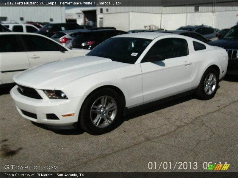 Performance White / Charcoal Black 2012 Ford Mustang V6 Coupe